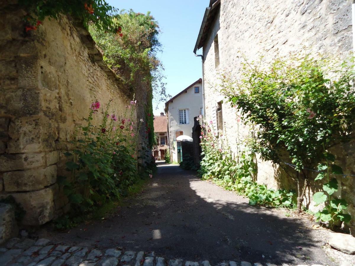 Le Piano Villa Flavigny-sur-Ozerain Exterior foto